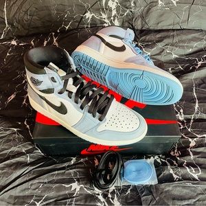 Jordan 1 High University Blue